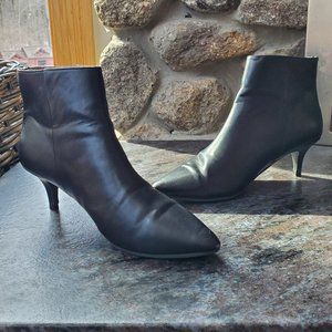 14th & Union Black Faux Leather Ankle Booties Size 6.5M